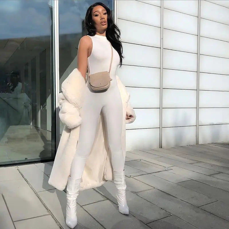 How to Create the Perfect Monochromatic Outfit