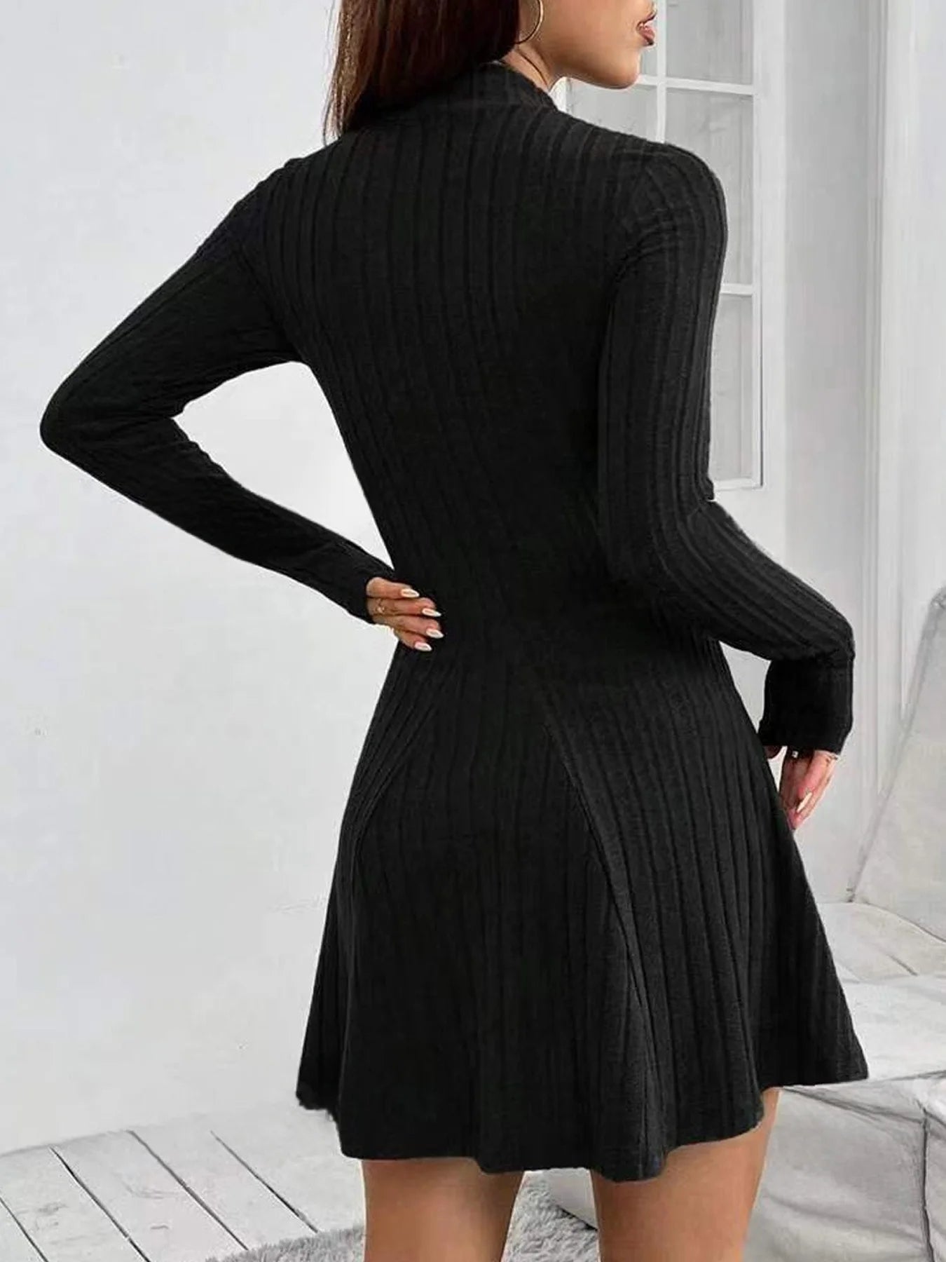 Women's slim fit half high collar waist cinched A-line skirt long